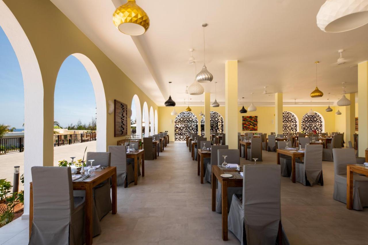 The Mora Zanzibar Hotel Matemwe  Kültér fotó Restaurant